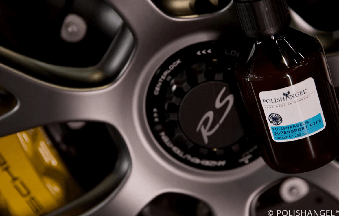 Polishangel Supersport velgwax bij Porsche velg